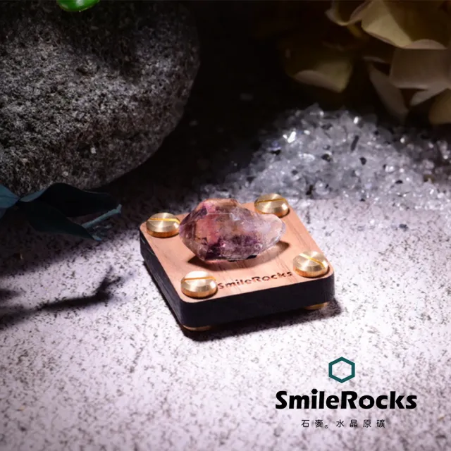 【SmileRocks 石麥】石麥水晶原礦 超七水膽水晶原礦No.104210211(SmilePad 4.5X4.5底板)