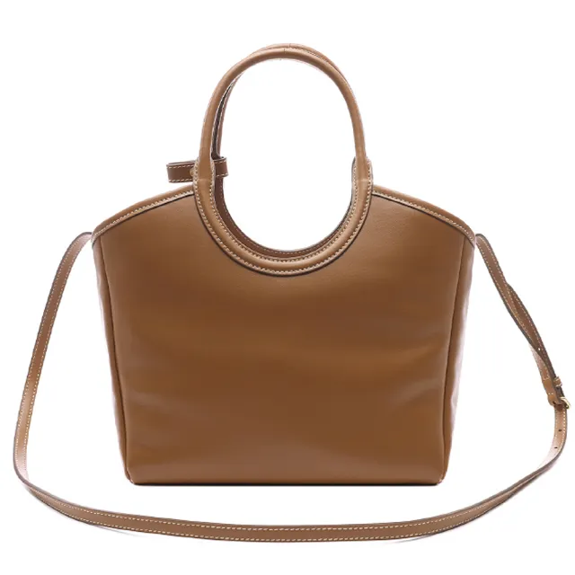 【MIU MIU】5BA284 經典IVY系列柔軟細膩皮革手提斜背托特包(焦糖色)
