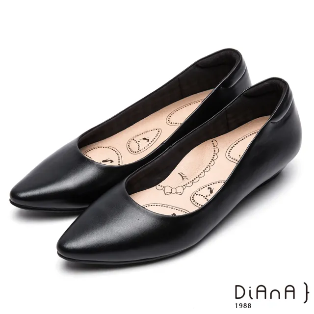 【DIANA】輕彈舒適OL真皮尖頭低跟制鞋-漫步雲端布朗尼美人款(黑色)