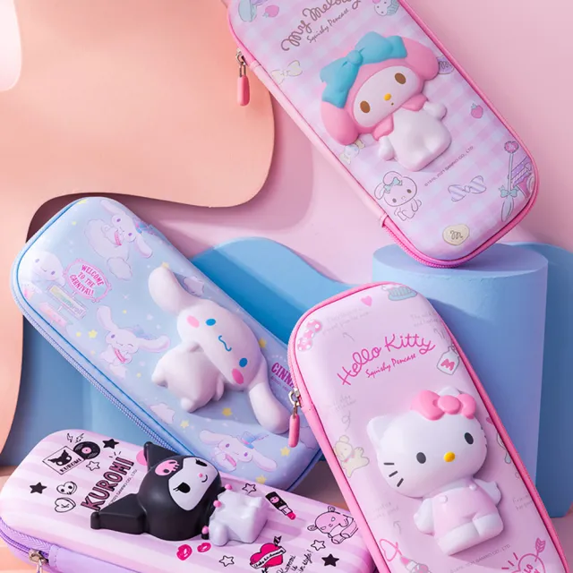 【SANRIO 三麗鷗】軟Q造型減壓大容量EVA多隔層立體鉛筆盒(庫洛米、大耳狗、凱蒂貓、美樂蒂、帕恰狗)