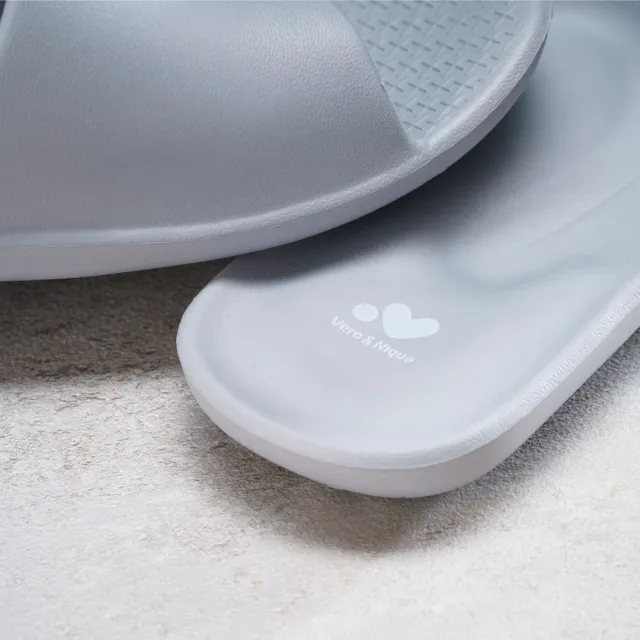 【維諾妮卡】SilicStep 矽晶減塑簡約室內拖鞋(2色/2025德國iF設計獎)