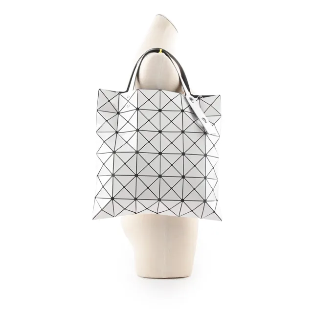 【ISSEY MIYAKE 三宅一生】BAO BAO LUCENT 6X6 亮面手提包(白色)