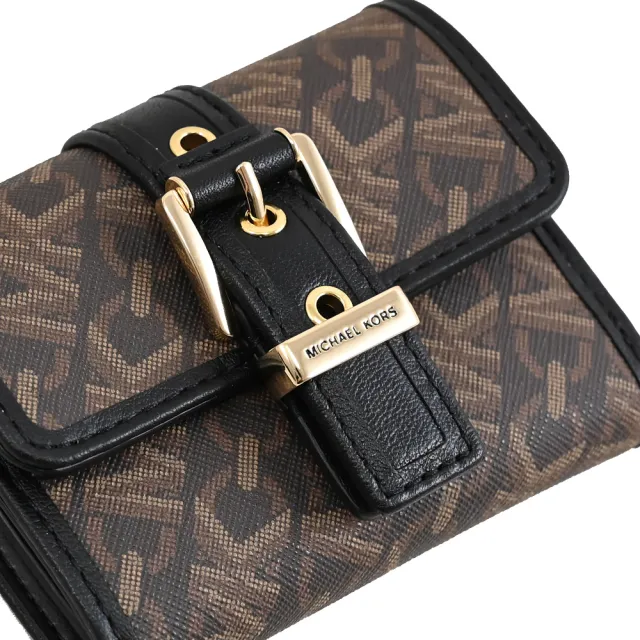 【Michael Kors】COLBY 金屬LOGO皮帶穿扣造型三折零錢短夾(黑咖)