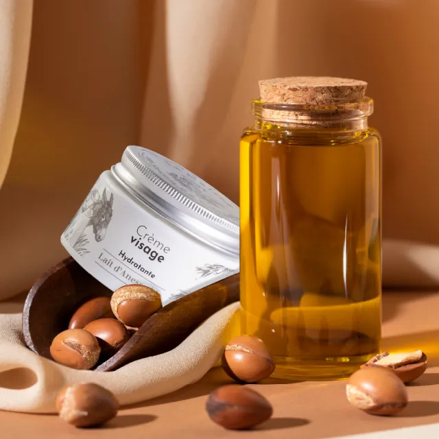 【PURESENCE 樸香氛】法國馬賽皂之家驢奶緊緻凍齡凝霜50ml(臉部保養 保濕霜 護膚霜)