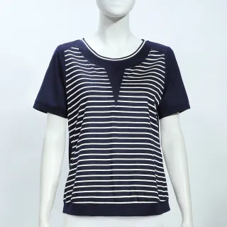 【ILEY 伊蕾】撞色條紋拼接絲光棉上衣(深藍；M-2L；1252181219)