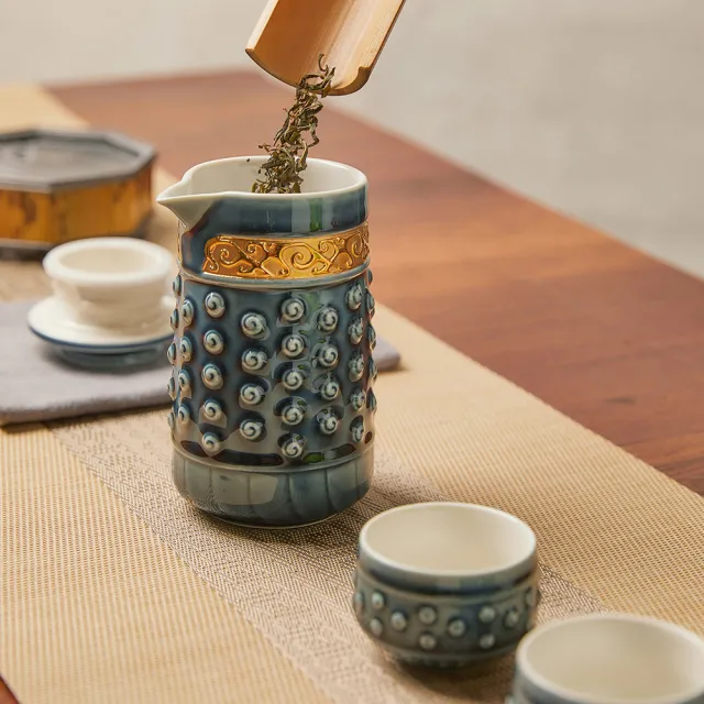 【乾唐軒】乾坤泡茶器 /(一壺+二杯 / 鎏金 /2色)