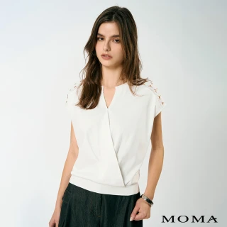 【MOMA】柔美雕花鏤空V領上衣(兩色)