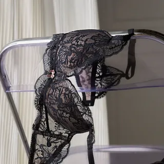 【Ladies 蕾黛絲】Trend it Up Q真水 B-D罩杯內衣(深邃黑)