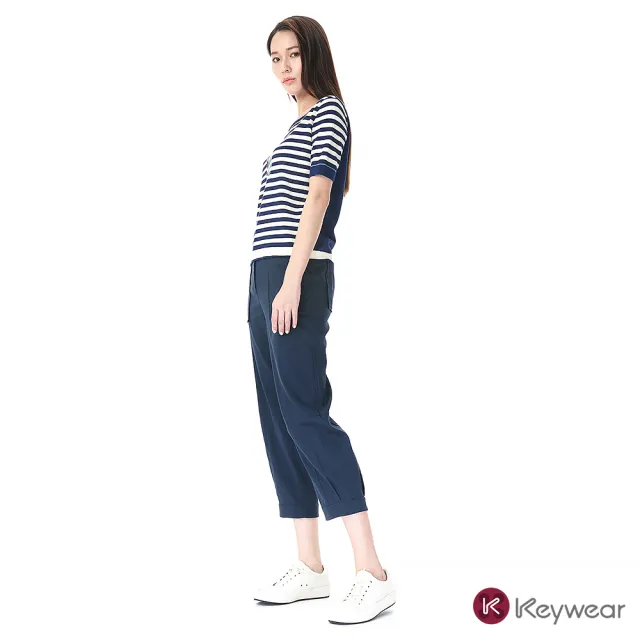 【KeyWear 奇威名品】舒適立體條文印花五分袖針織上衣