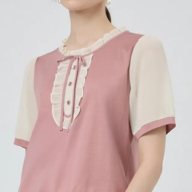【ILEY 伊蕾】撞色荷葉造型拼接絲光棉上衣(兩色；M-2L；1252181222)