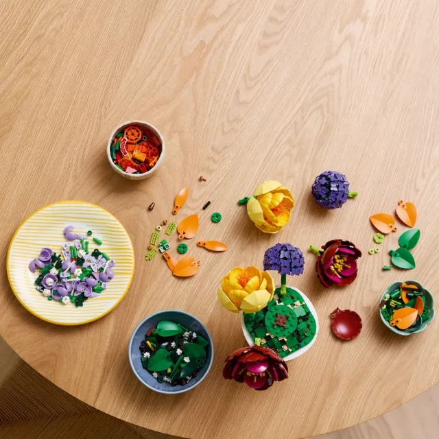 【LEGO 樂高】Botanicals 10345 插花擺飾(花藝 居家擺設 積木 玩具模型 情人節禮物)