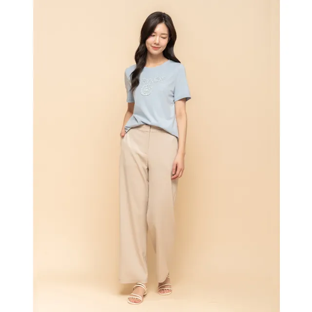 【perng yuh 芃諭名品】甜感時候 繡飾 柔彈 T恤(2025 SS Collection|4A春夏新品上市)