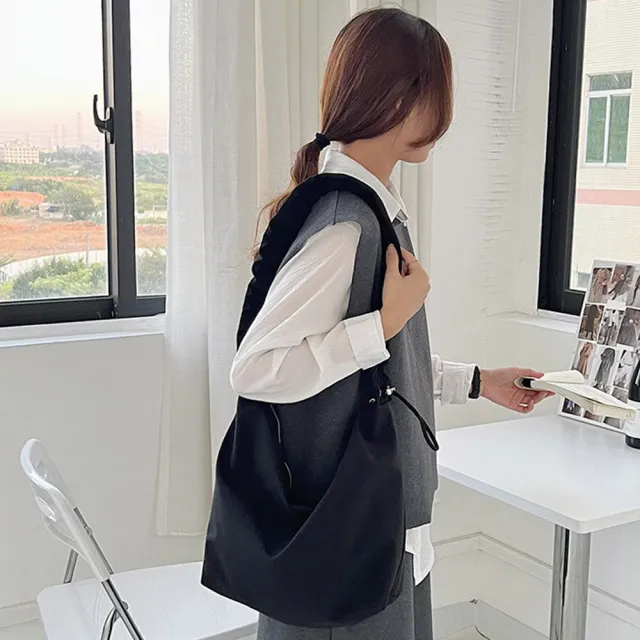 【MoonDy】雙11 斜背包 尼龍斜背包 尼龍包 斜背包女 半月包 側背包女生大容量 通勤包 書包  側 
