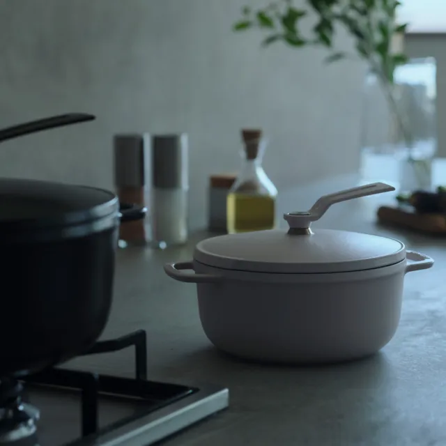 【Vermicular】琺瑯鑄鐵鍋方型深烤模+琺瑯鑄鐵鍋14CM(鑄鐵鍋/鑄鐵湯鍋/鑄鐵烤模/吐司模/烘焙)