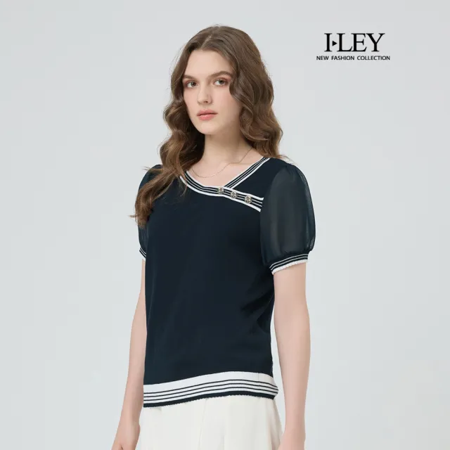 【ILEY 伊蕾】排釦不對稱造型棉質針織上衣(深藍；M-2L；1251405015)