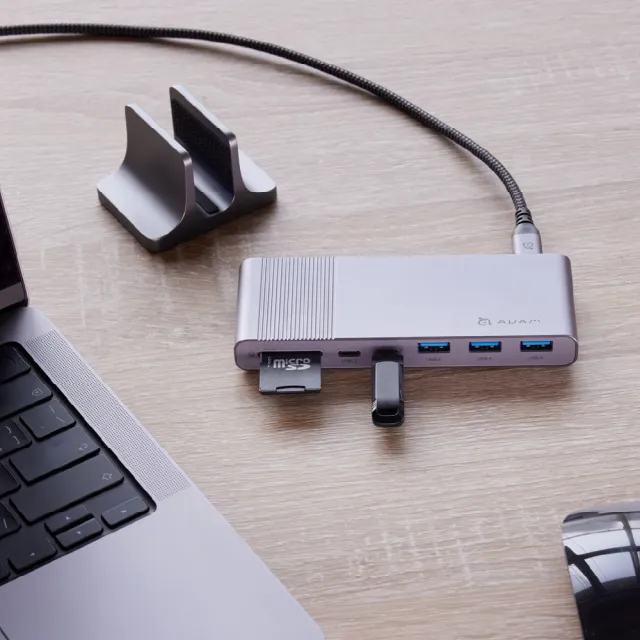 【ADAM 亞果元素】Hub Pro S USB-C 十二合一多功能集線器(全金屬鋁合金打造)