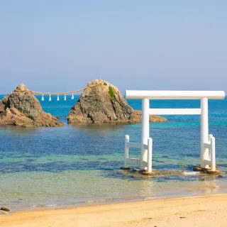 【喜鴻假期】【高雄出發．九州溫泉購物趣５日】熊本城、湯布院、日田老街、夫婦岩、福岡AEON