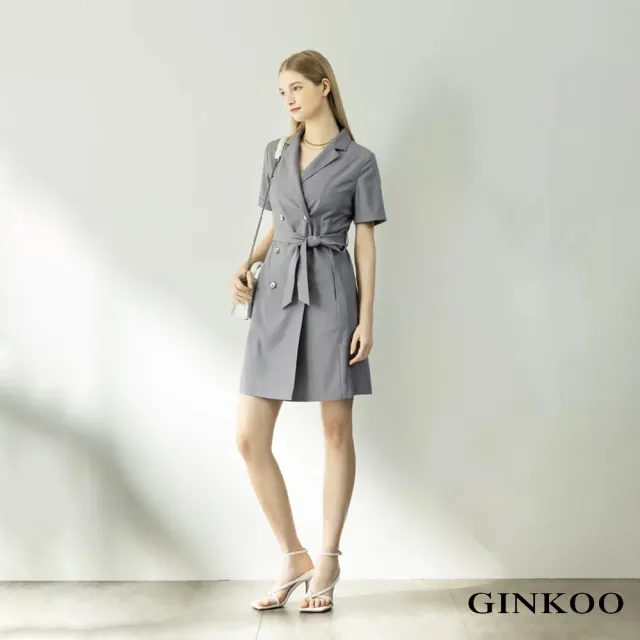 【GINKOO 俊克】擬雙排釦風衣短洋裝