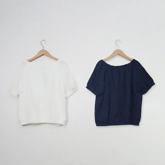 【CUMAR】棉質刺繡繡洞領口綁帶短袖上衣(藍 白)