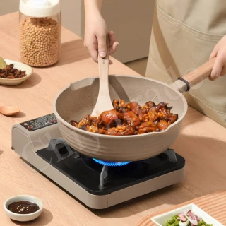 【Taste Plus】悅味元麥 瑞士科技 陶土內外不沾鍋 平底炒鍋 24cm IH爐可用鍋(贈瀝水鍋蓋+木鏟)