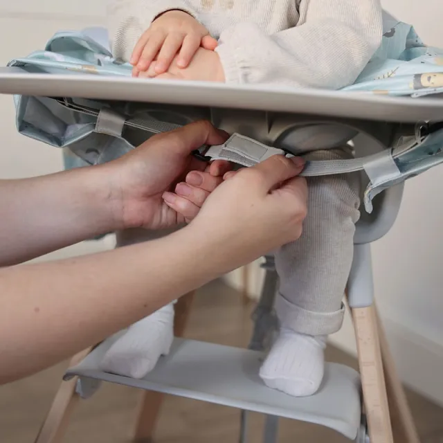 【英國BiBADO】防水嬰兒圍兜 長袖款 吃飯圍兜 防髒耐污(多款可選 副食品 自主進食 畫畫衣)