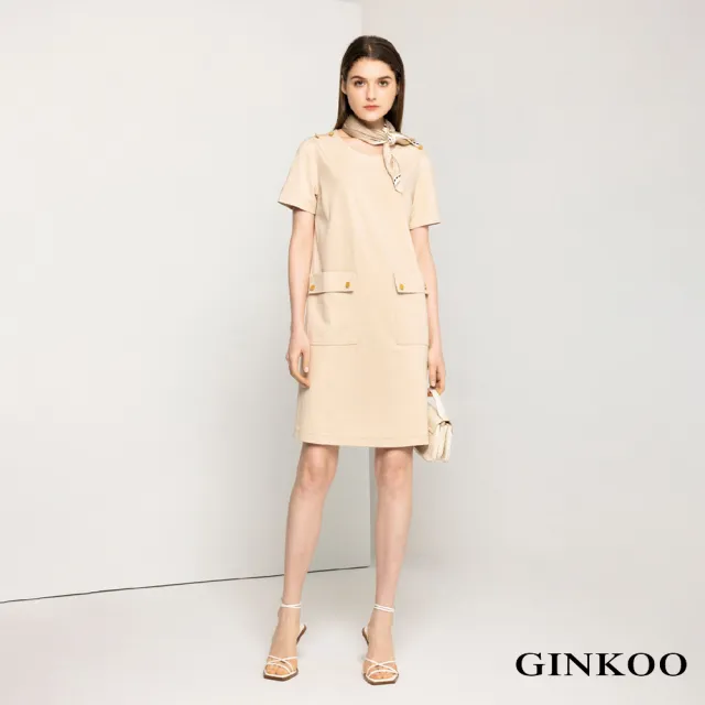 【GINKOO 俊克】圓領釦飾洋裝