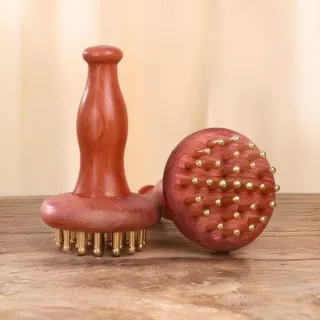 【美體刷刷】花梨木黃銅經絡梳子(按摩器 經絡刷 木質刷 頭部按摩梳 拍打器 按摩刷 揉肚 穴位 黃銅梳)