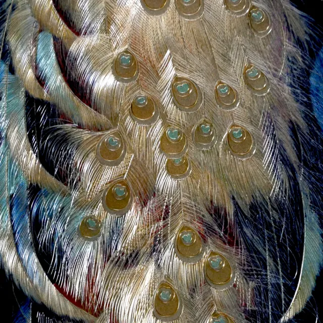 金雕大師何超-風生水起金孔雀