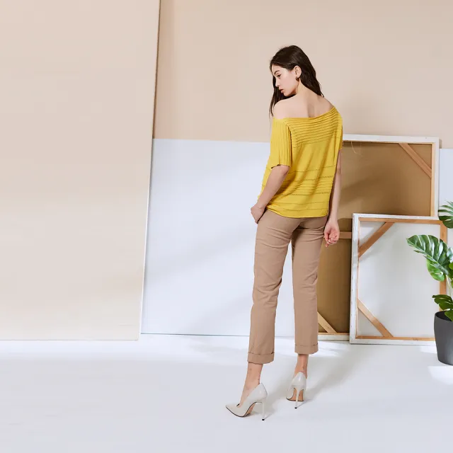 【ICHE 衣哲】Cop.Copine簡約船領斜肩親膚針織上衣(兩色)