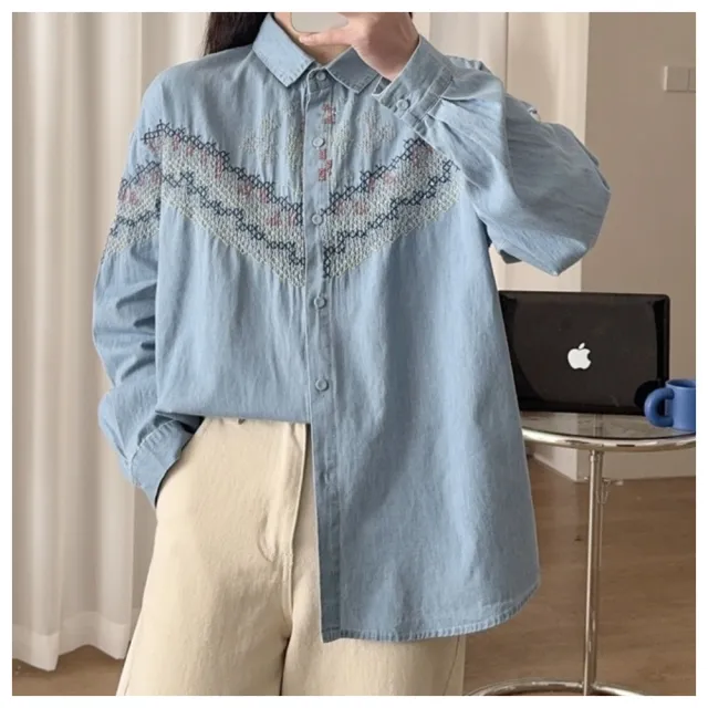 【ASister 小姊姊】AS1439#牛仔襯衫☆長袖水洗棉牛仔*刺繡印花特輯*排釦外套/罩衫(17款 F 胸圍108cm)