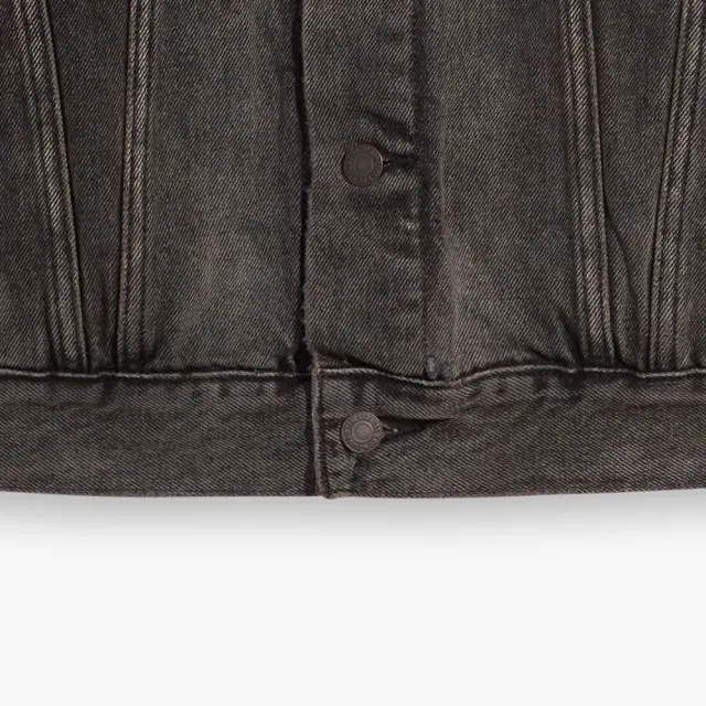 【LEVIS】男款 牛仔外套 / Type 3 經典修身版型 / 黑灰水洗 熱賣單品 72334-0601