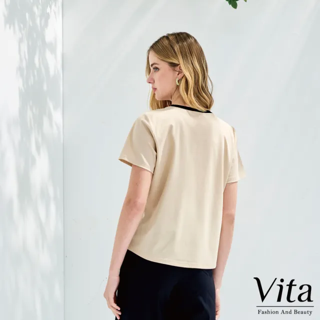 【MYSHEROS 蜜雪兒】VITA 網路獨家商品 造型上衣 人棉透氣面料 珍珠裝飾撞色圓領(二色任選)