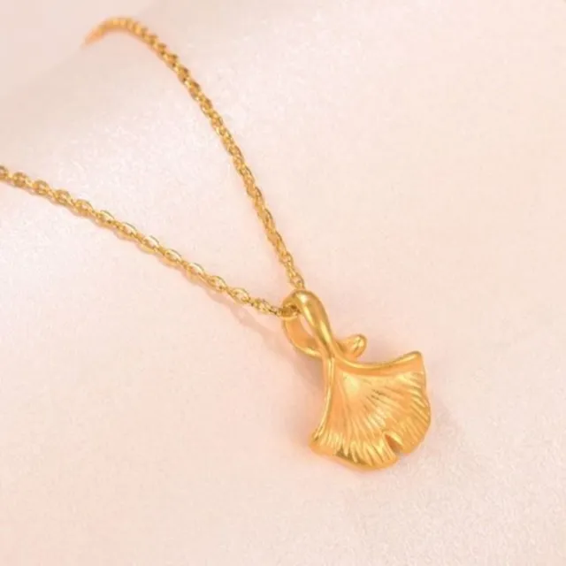 【Penny 珮妮】999黃金 迷你銀杏葉 項鍊吊墜(母親節 交換禮物 送女友 生日禮物 情人節 尾牙 新年 結婚送禮)