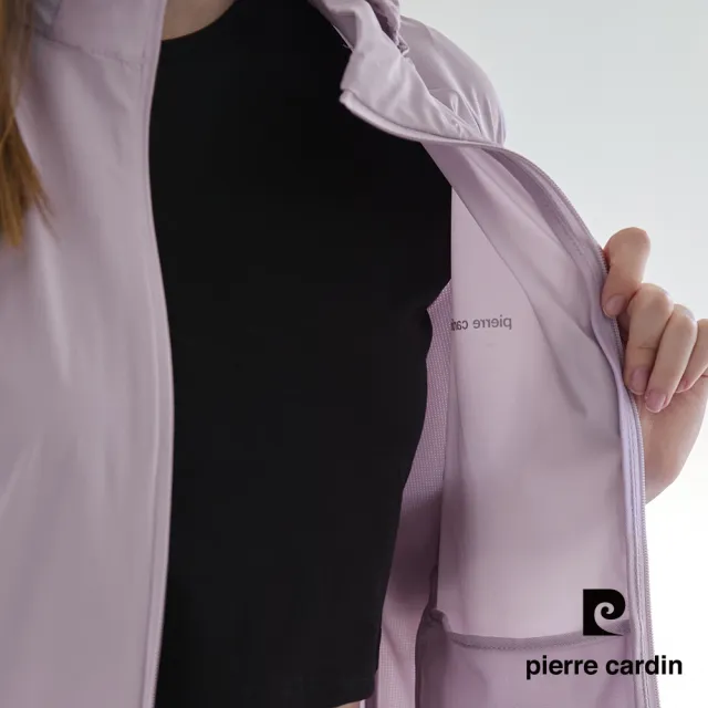 【pierre cardin 皮爾卡登】休閒服飾 女款 可拆帽透氣防曬連帽外套-紫色(6257691-22)