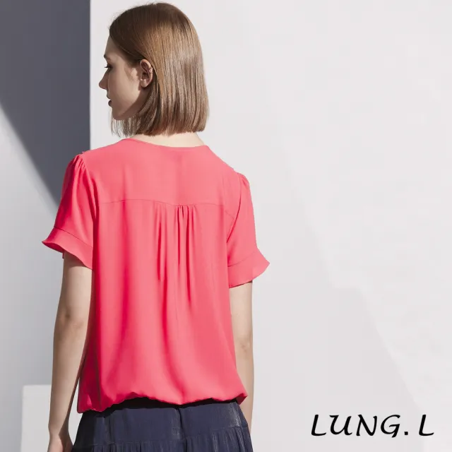 【LUNG.L 林佳樺】LS33A 珊瑚紅造型披領素雅短袖女裝上衣(春夏新品)