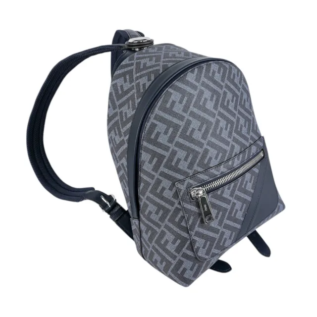 【FENDI 芬迪】Diagonal 對角設計帆布及皮革小型拉鍊後背包(牛仔藍)