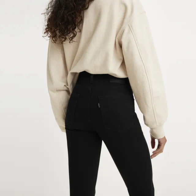 【LEVIS】女款 721 高腰緊身窄管牛仔長褲/四向彈性延展/黑色基本款/黑皮牌 熱賣單品 18882-0233