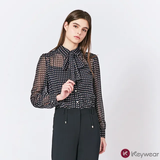【KeyWear 奇威名品】微透膚蝴蝶結方格雪紡長袖襯衫