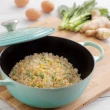 【Le Creuset】琺瑯鑄鐵媽咪鍋 28cm 雪紡粉/櫻桃紅 2色選1(贈韓式飯碗3入)