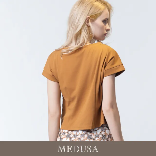 【MEDUSA 曼度莎】現貨-台灣製 焦糖花影立體刺繡上衣（M-XL）｜女休閒上衣 女短袖上衣 蕾絲上衣(601-5320A)