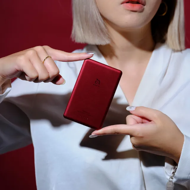 【ADAM 亞果元素】GRAVITY C5 5000mAh 最高20W 超薄型磁吸行動電源(已有標示Wh)