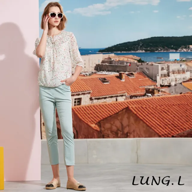 【LUNG.L 林佳樺】LR50A 白色小碎花造型荷葉領五分袖女裝上衣(春夏新品)