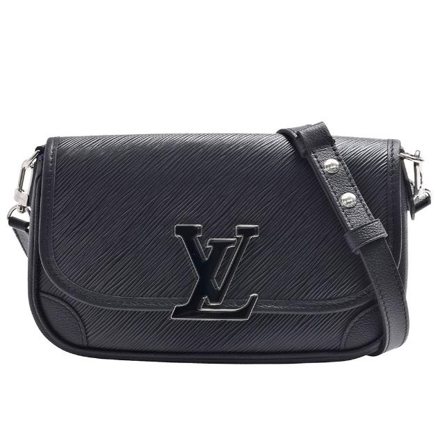 LV LOUIS VUITTON路易威登 M59386 經典黑色 LOGO EPI 皮革 Buci 系列磁釦斜背包 全新 LOUIS VUITTON 路易威登 Buci 系列磁釦斜揹包,採用經典黑色 EPI 皮革製成,質感高雅且耐用。設計簡約大方,配有原廠防塵套與包裝盒,背帶全長約107cm,適合女性日常使用,輕便實用,是時尚與機能兼具的優選揹包。