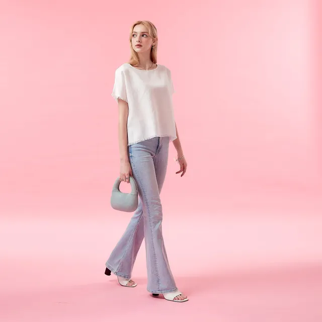 【ICHE 衣哲】Cop.Copine 法國原裝進口法式背後開衩雕花微鬆剪裁流蘇上衣