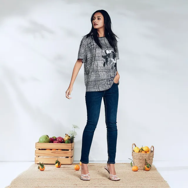 【ICHE 衣哲】Cop.Copine法式時尚休閒落肩寬袖連帽造型上衣