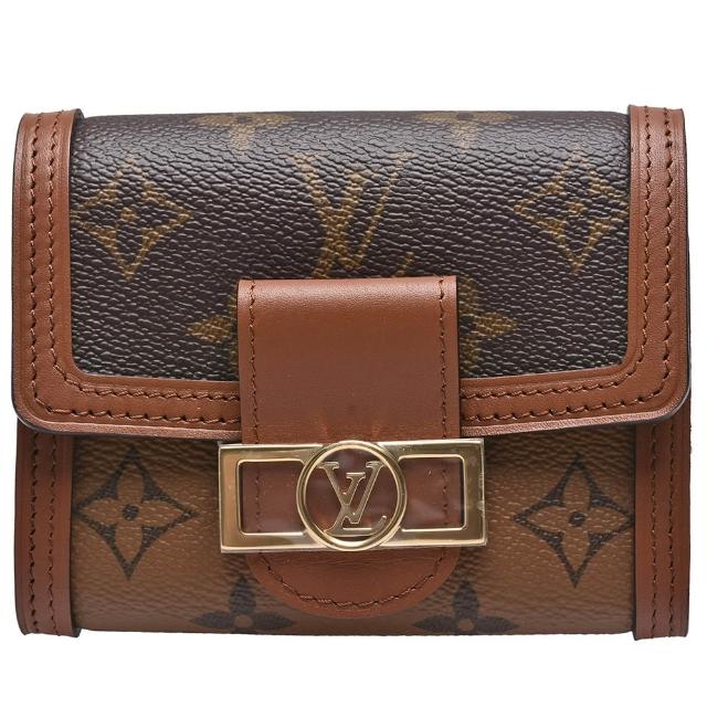 LV LOUIS VUITTON 女士經典DAUPHINE系列Reverse皮革暗釦三折短夾，採用高階咖啡色系帆布與牛皮內裡，搭配原廠包裝盒、防塵袋與品控卡，精緻設計適合日常攜帶，尺寸為12x10cm，輕便實用，來自歐洲，西班牙製造。