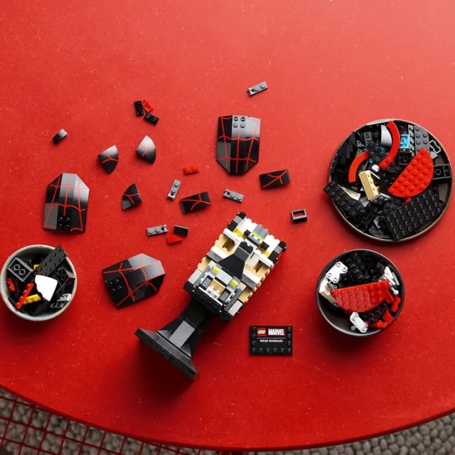 【LEGO 樂高】漫威超級英雄系列 76329 邁爾斯摩拉斯的頭套(蜘蛛人 男孩禮物 居家擺設 積木)