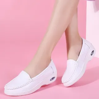 【MOM】真皮樂福鞋 氣墊樂福鞋/真皮純色軟底氣墊樂福鞋 護士鞋(白)
