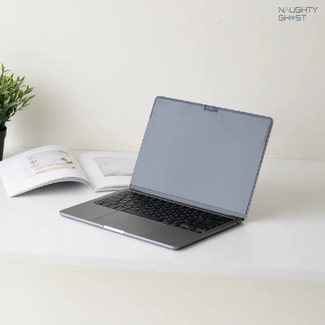 【頑皮鬼】MacBook Air/Pro 13吋 防窺保護貼/防窺片(台灣製造｜防窺+抗藍光｜Mac專屬磁吸式)