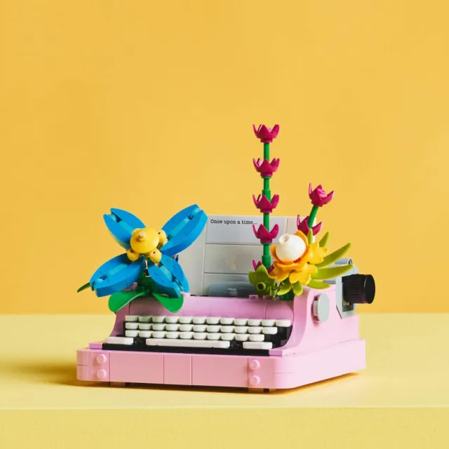【LEGO 樂高】創意百變系列3合1 31169 花飾打字機(鍵盤 Typewriter 居家擺設 兒童玩具 禮物)